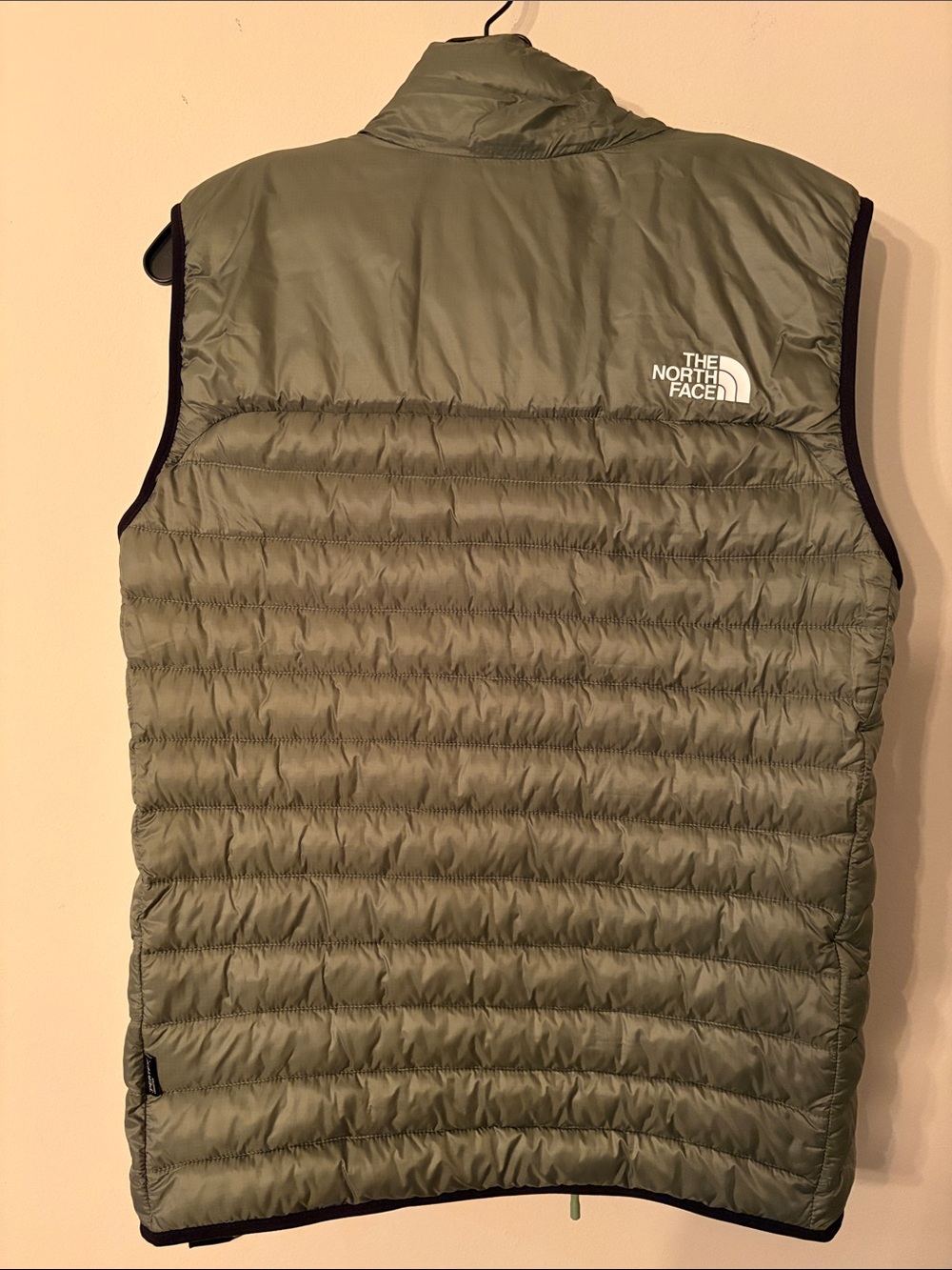 NWT The North Face Terra Peak Vest - Size Small - RARE Color! - Picture 6 of 7
